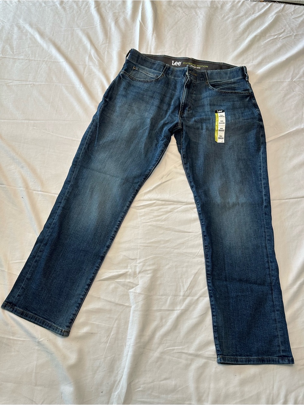 Lee Men’s Indigo Relaxed Straight Jeans